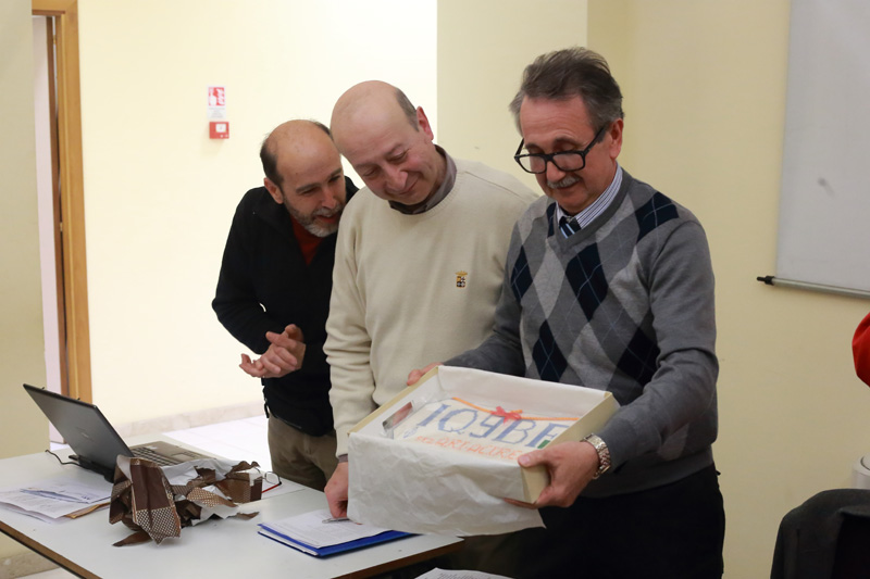 063-GRAZIE DEL BEL REGALO DELLA SIGNORA OPR.jpg